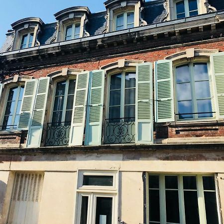 La Charuel Villa Épernay Buitenkant foto
